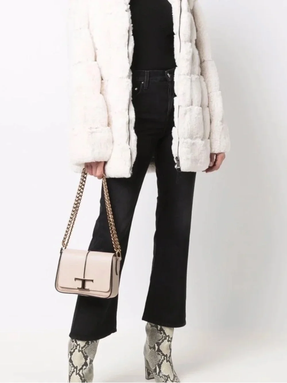 TOD'S White Leather Shoulder Bag with Gold T-Logo and Chain